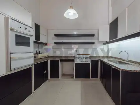 CASA - ALQUILER COMERCIAL APTO GASTRONOMICO