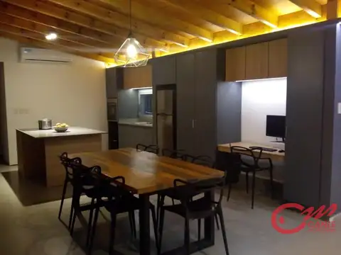 Casa 5 ambientes con 3 baños
