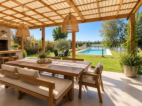 Casa en Venta a la Laguna en Cantón - Norte
