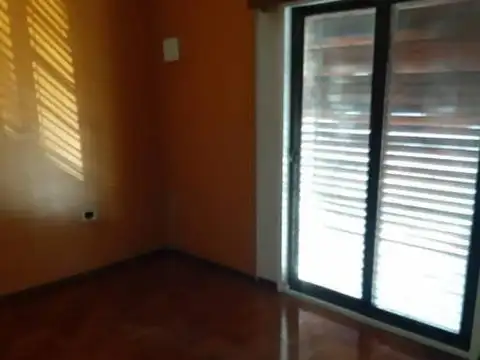 Isabel la Catolica 1700 e/ Av. Tomas General de Iriarte y Pasaje Rio Cuarto