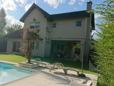 Casa en Alquiler de 3 dormitorios