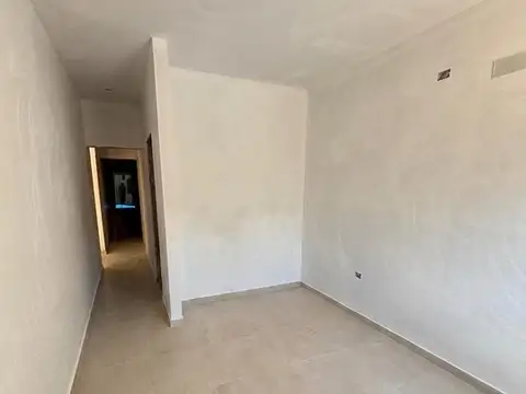 Depto Tipo Casa 4 ambientes con 2 baños