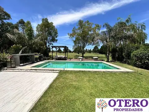 Casa 5 ambientes con 3 baños