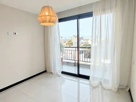 Arenales e/ Castelli y Garay