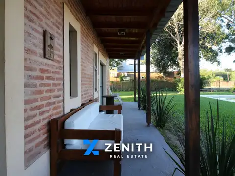 Casa 2 ambientes con 1 baño