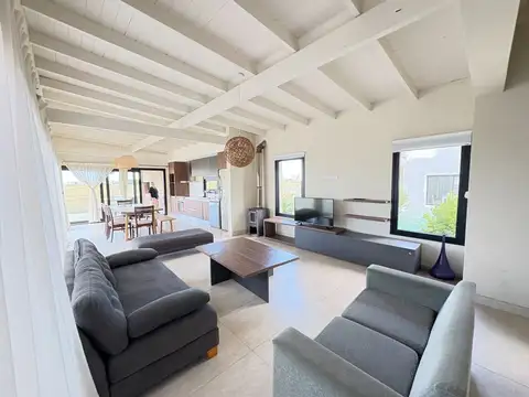 venta Casa 3 ambientes - Golf Miramar