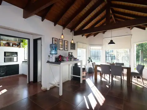 Casa en Venta en Barrio El Cazador, USD 198.000