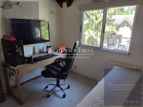 Casa 4 ambientes con 1 baño
