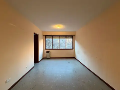 Mozart 2400, Piso 3