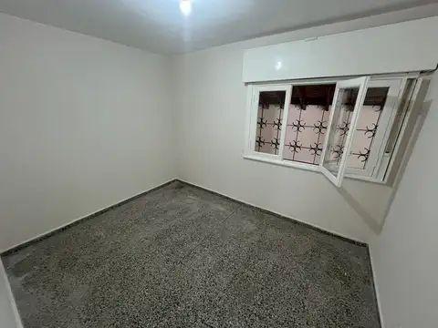 Depto Tipo Casa en Venta en Guillermo E Hudson, USD 39.000