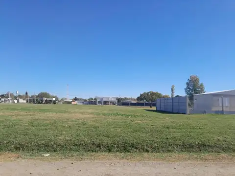 Terreno en Venta 33  mts Fondo
