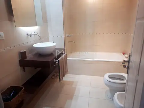 Departamento en Venta con 1 cochera