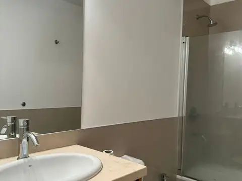 Casa - Alquiler - Argentina, City Bell - Club de Campo Grand Bell Calle 467 5000