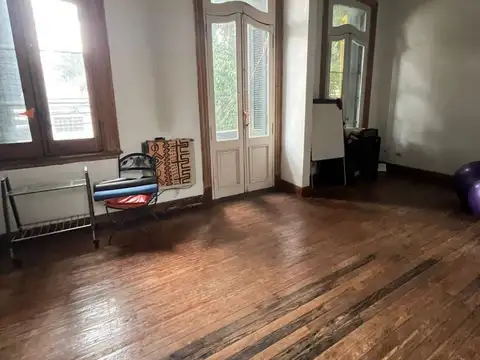 SE VENDE PH EN DOS PLANTAS 1º PISO