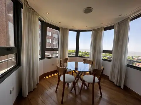 Departamento en Venta en La Lucila, USD 1.400.000