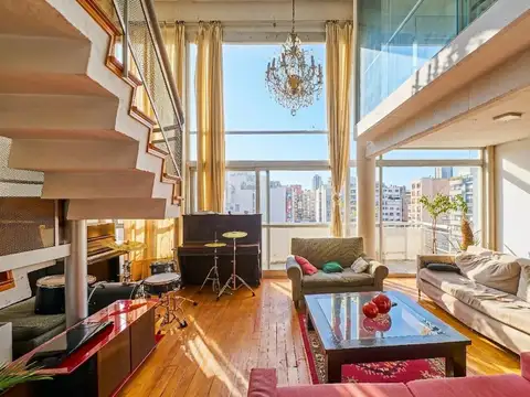 Venta Departamento Triplex 5 ambientes con cochera y pileta privada en Palermo