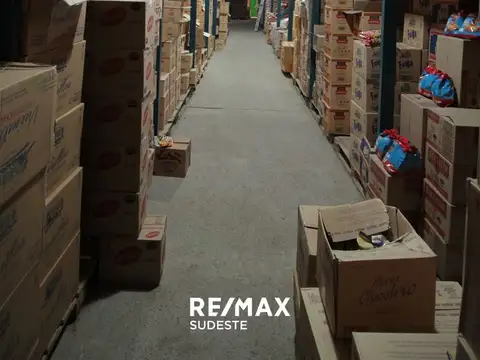 DEPOSITO/GALPON + OFICINAS