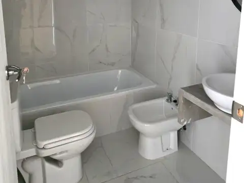 Departamento en Alquiler en Balvanera, $ 650.000