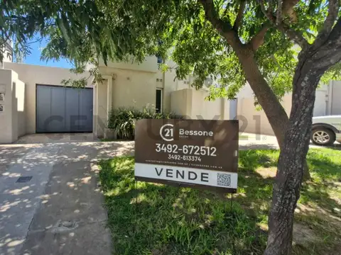 Se vende casa en Rafaela, barrio La Cañada