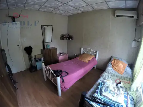 Casa 3 ambientes con 1 baño