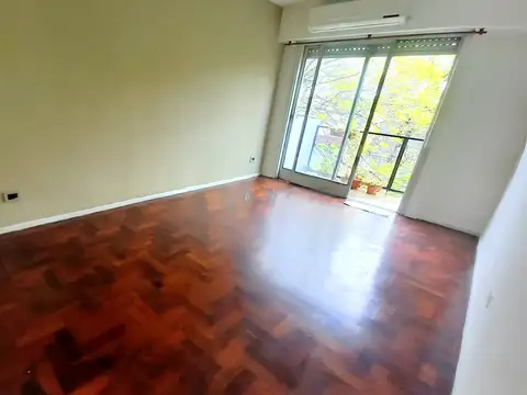 Zapiola 400, Piso 2