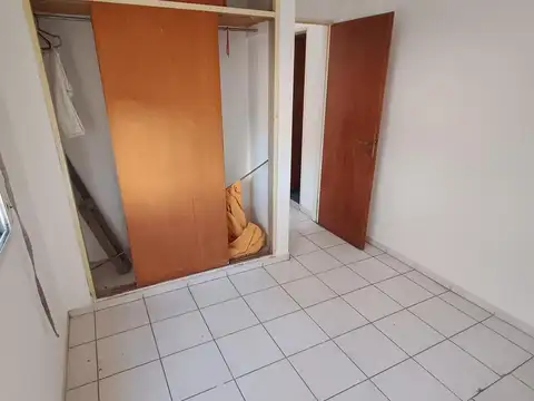 Departamento en Venta en Luis Agote, USD 50.000