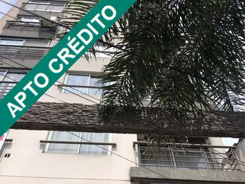 Depto 2 amb. en Caseros lado Norte