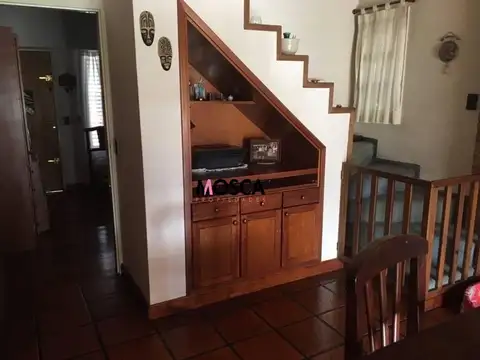 Casa 3 ambientes con 2 baños