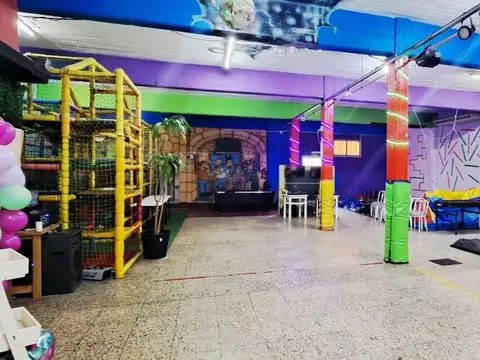 VENTA LOCAL COMERCIAL - SALON DE FIESTAS