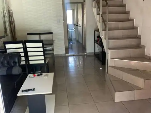 Casa en Venta en Luis Guillon, USD 96.000