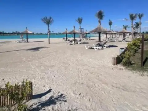 Terreno en Venta de 962,0 m2