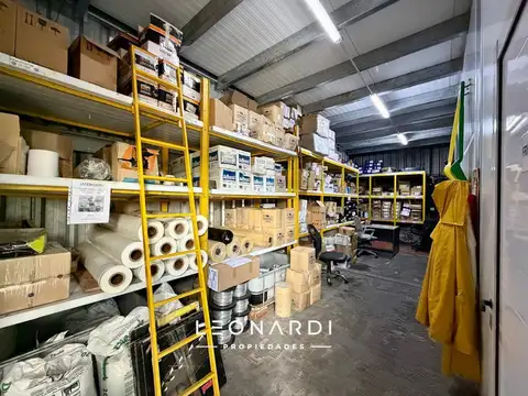 Predio industrial con dos naves en venta en Escobar sobre Ruta 9 vieja - ID 5965