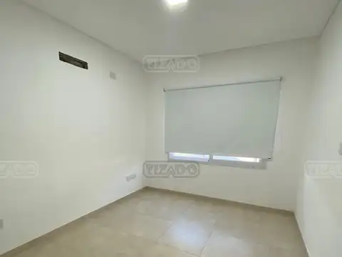 Casa  en Alquiler en Santa Elena, Pilar del Este, Pilar