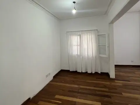 Depto Tipo Casa en Venta en Olivos Quinta Presidencial, USD 320.000