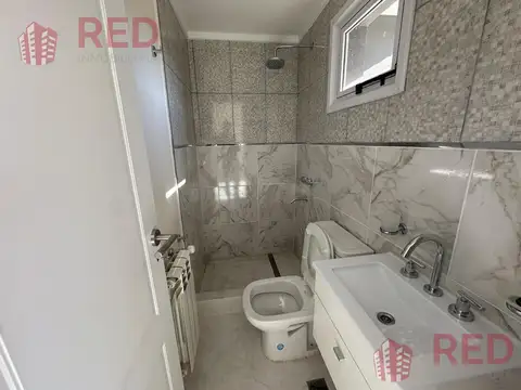 Depto Tipo Casa 4 ambientes con 2 baños