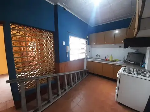 Depto Tipo Casa en Venta en Villa Ballester, USD 85.000