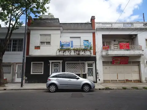 Depto Tipo Casa en Venta de 5 ambientes