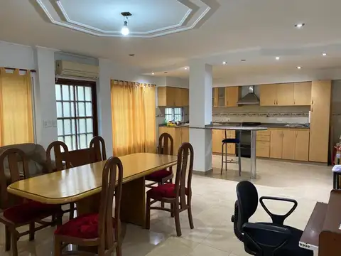 Casa en Venta en Caseros, USD 177.000