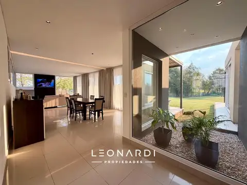 Casa en Venta de 6 dormitorios