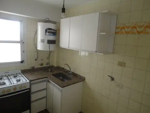 Departamento en Alquiler en Villa Luro, $ 495.000