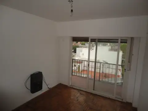 2 AMBIENTES FRENTE BALCON IMPECABLE HERMOSO