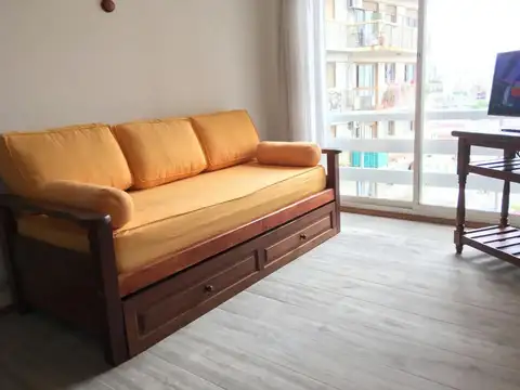 Paseo Colón 1000, Piso 12