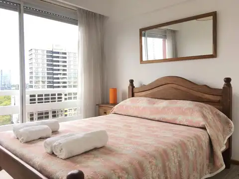 Paseo Colón 1000, Piso 12