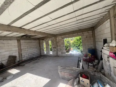 Depto Tipo Casa en Venta con 1 cochera