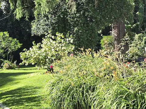 Casa 6 ambientes con 3 baños
