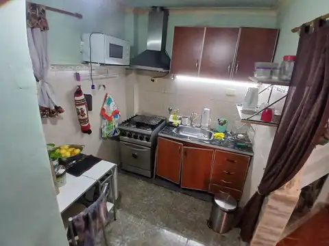 Depto Tipo Casa en Venta de 8 ambientes