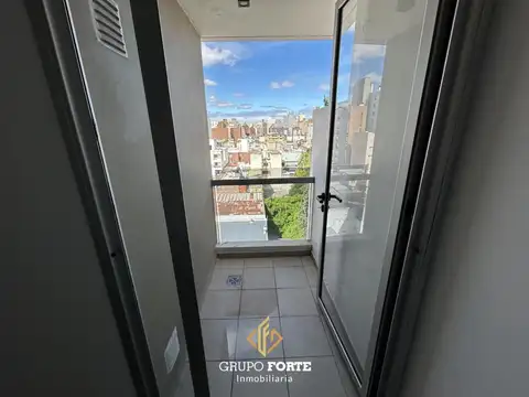 Departamento en Alquiler en Alberdi, $ 600.000