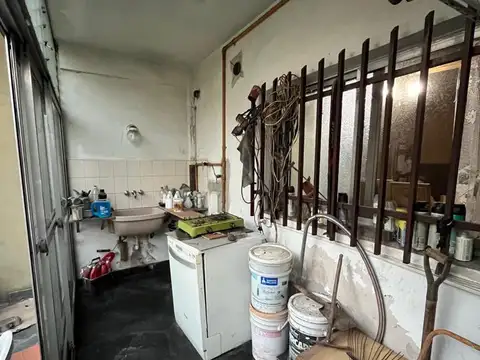 Casa 3 ambientes con 2 baños