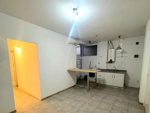 Leandro N. Alem 300, Piso 3