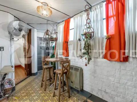 Depto Tipo Casa en Venta al Este